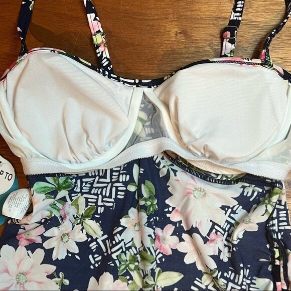 Swim Solutions Juliet Printed Side-Tie Underwire Tankini Top Navy Floral… - Picture 6 of 11